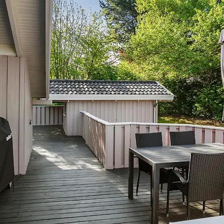 Gorgeous In Juelsminde With Sauna Vakantiehuis Sonderby (Midtjylland)